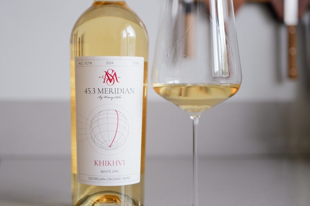 Khikhvi 2024 fles Georgische witte wijn van Winery Saba