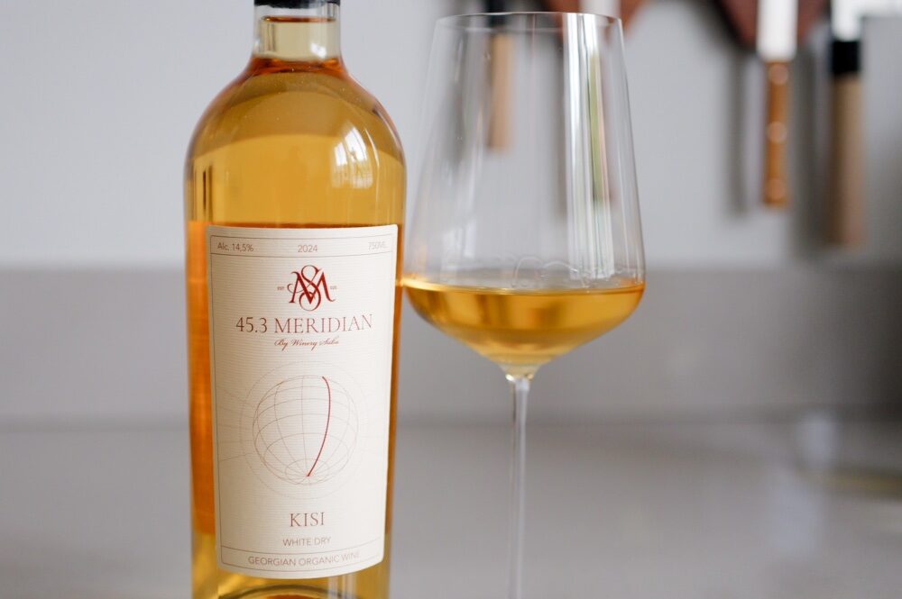 Kisi 2024 fles Georgische witte wijn van Winery Saba